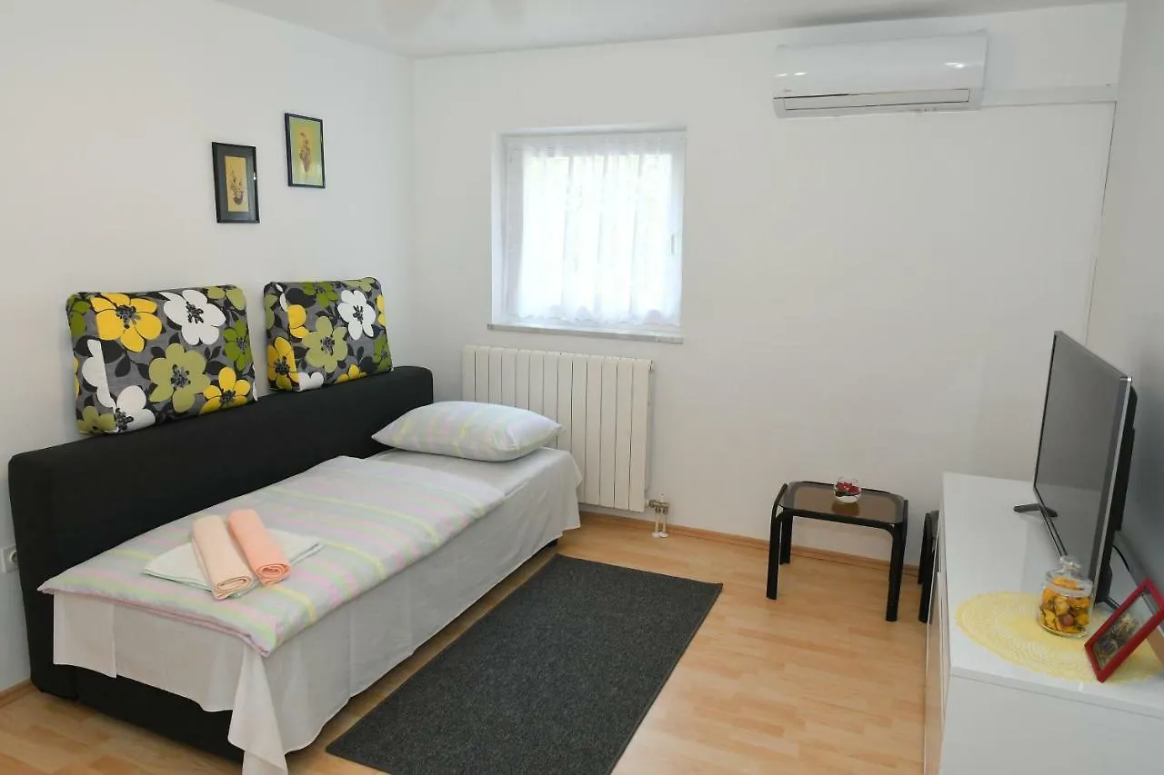 Ibi Apartment Marinici   Marinici (Primorsko-Goranska)